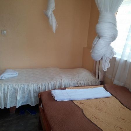 Home Saint Jean Kibuye Bagian luar foto
