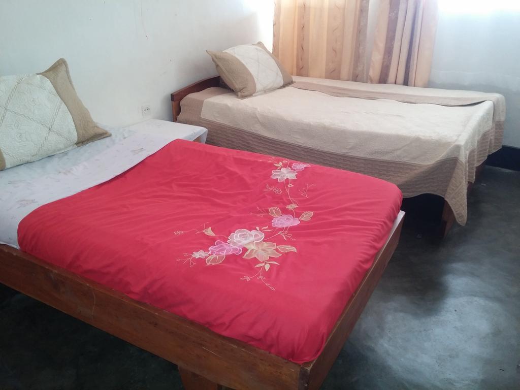 Home Saint Jean Kibuye Bagian luar foto