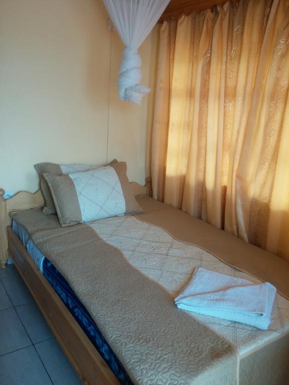 Home Saint Jean Kibuye Bagian luar foto
