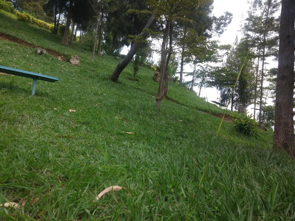 Home Saint Jean Kibuye Bagian luar foto